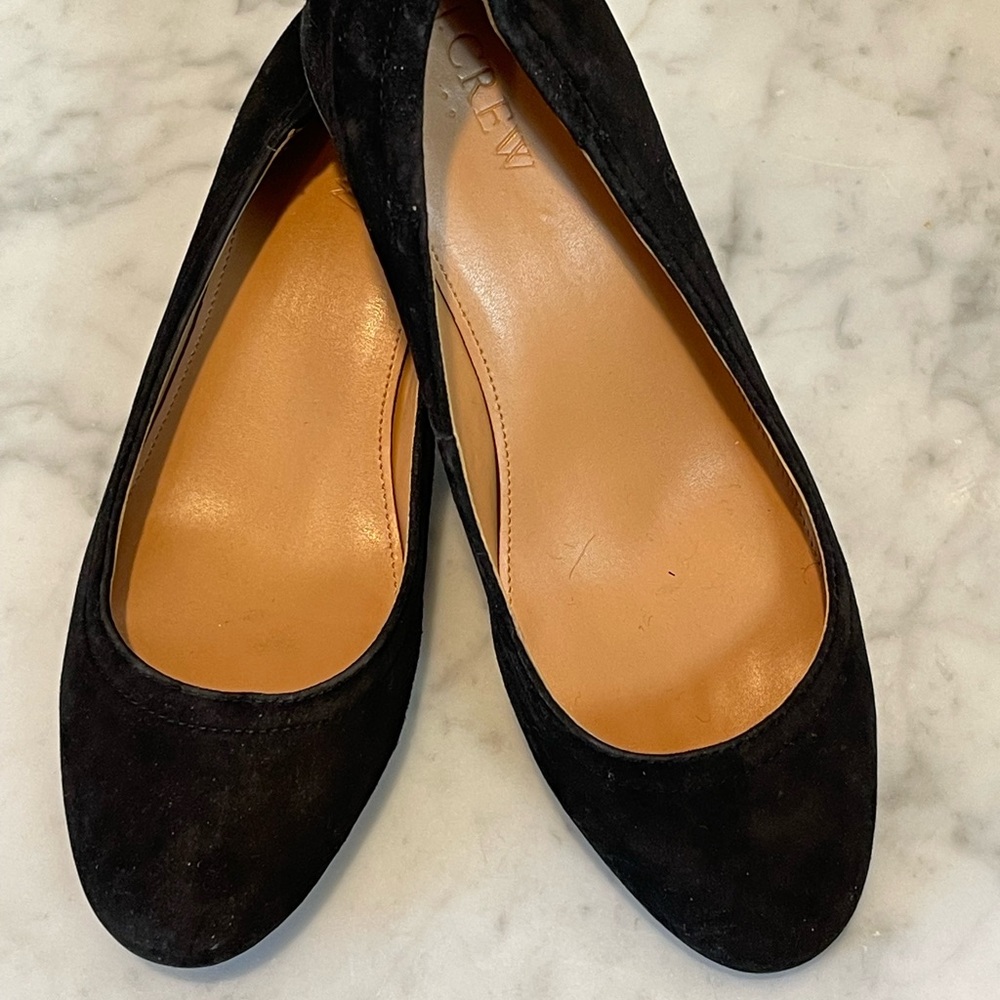 J. CREW NEW! Black Suede, Block-Heel Pump Size 7 Elastic, No-Slip Heel